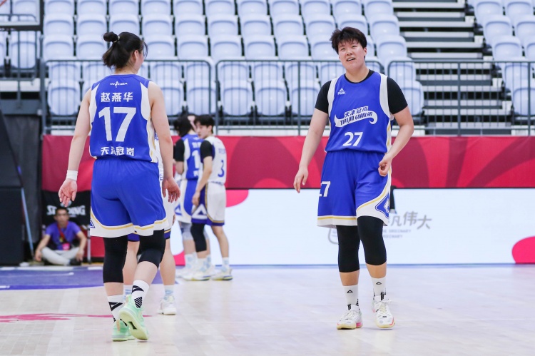 國際籃聯(lián)三人籃球冠軍杯:中國女隊(duì)首日一勝一負(fù)