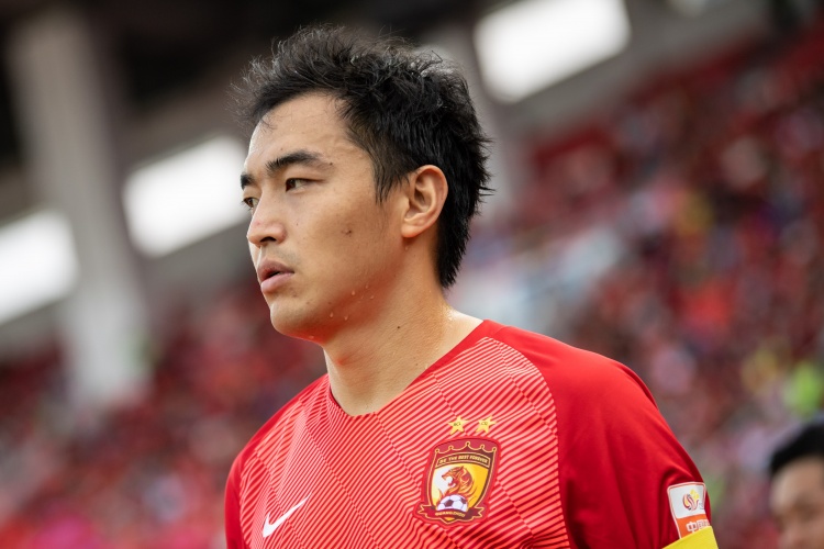 馮瀟霆:很幸運(yùn)趕上了中國足球的鼎盛時期 廣州隊沒了很難過